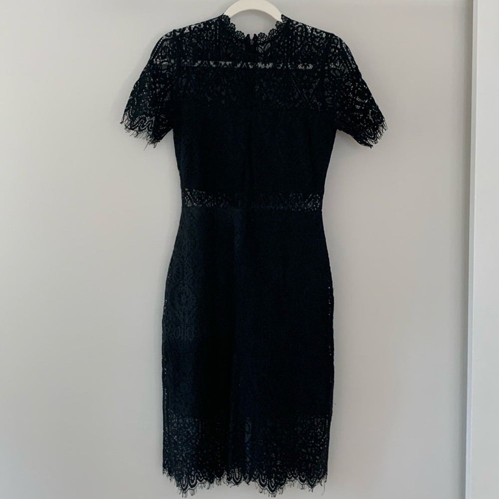 Lulus M Lace Black Dress